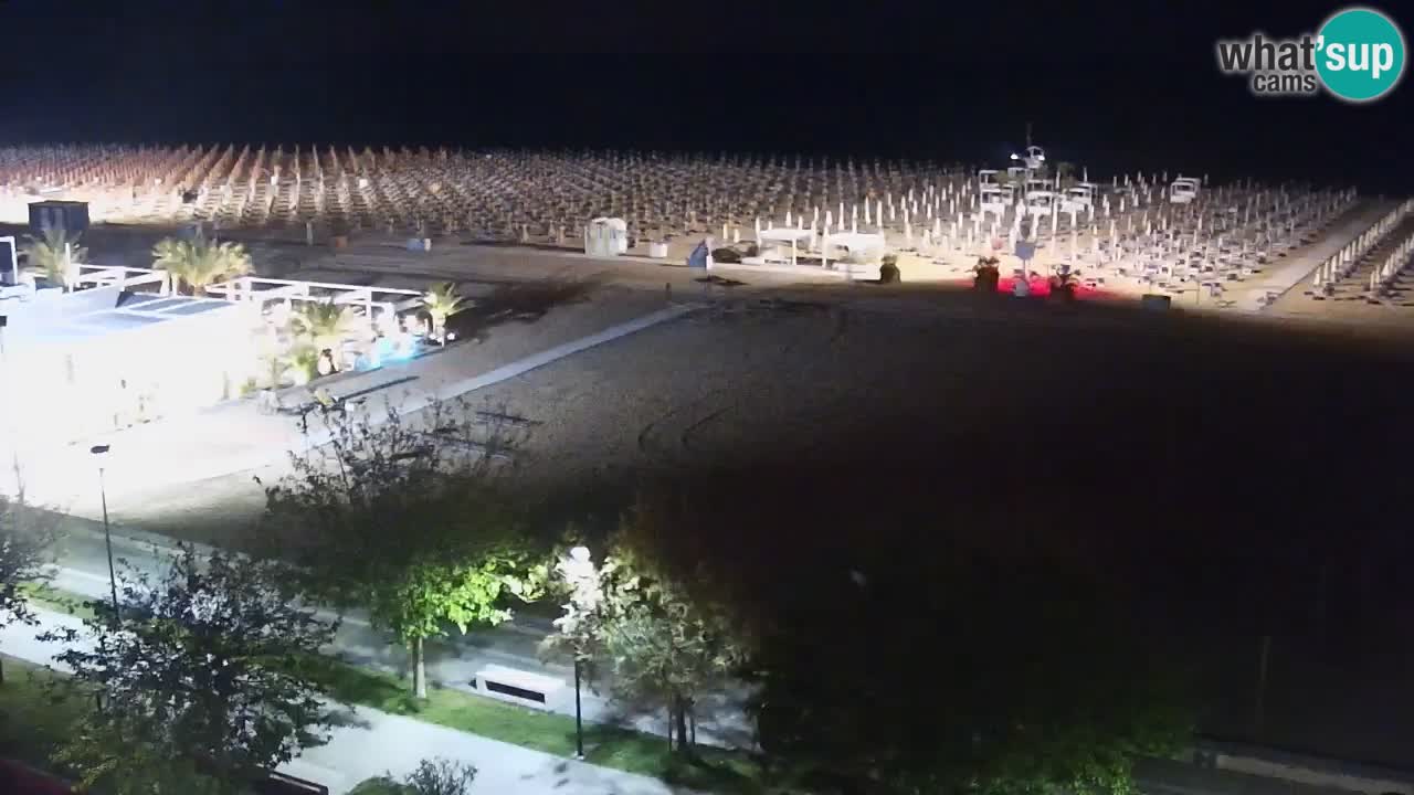 Spletna kamera Bibione plaža – pogled iz Ashanti ApartHotela