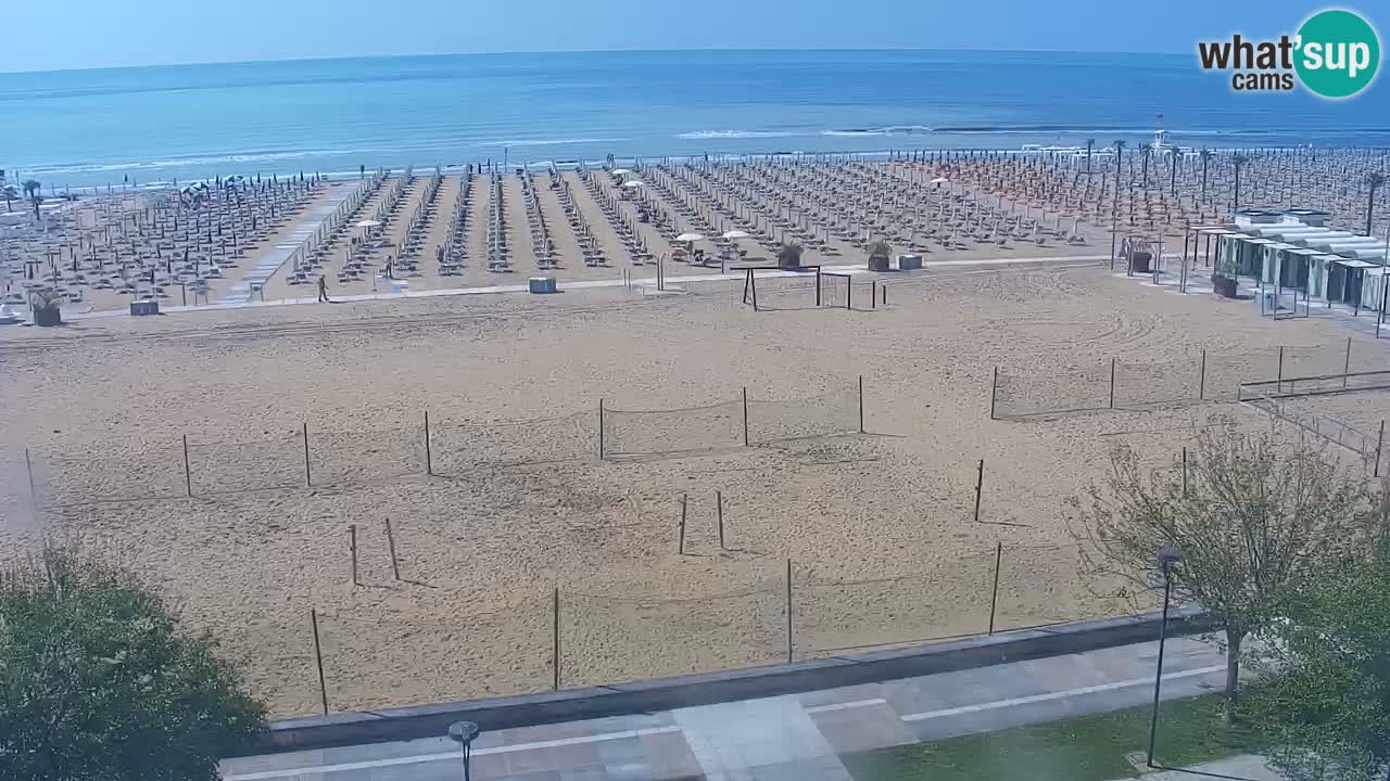 Spletna kamera Bibione plaža – pogled iz Ashanti ApartHotela