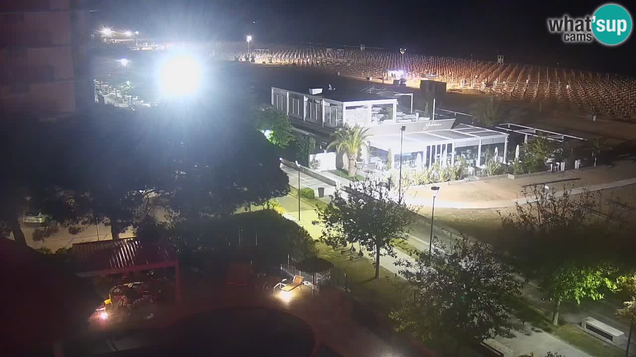Spletna kamera Bibione plaža – pogled iz Ashanti ApartHotela