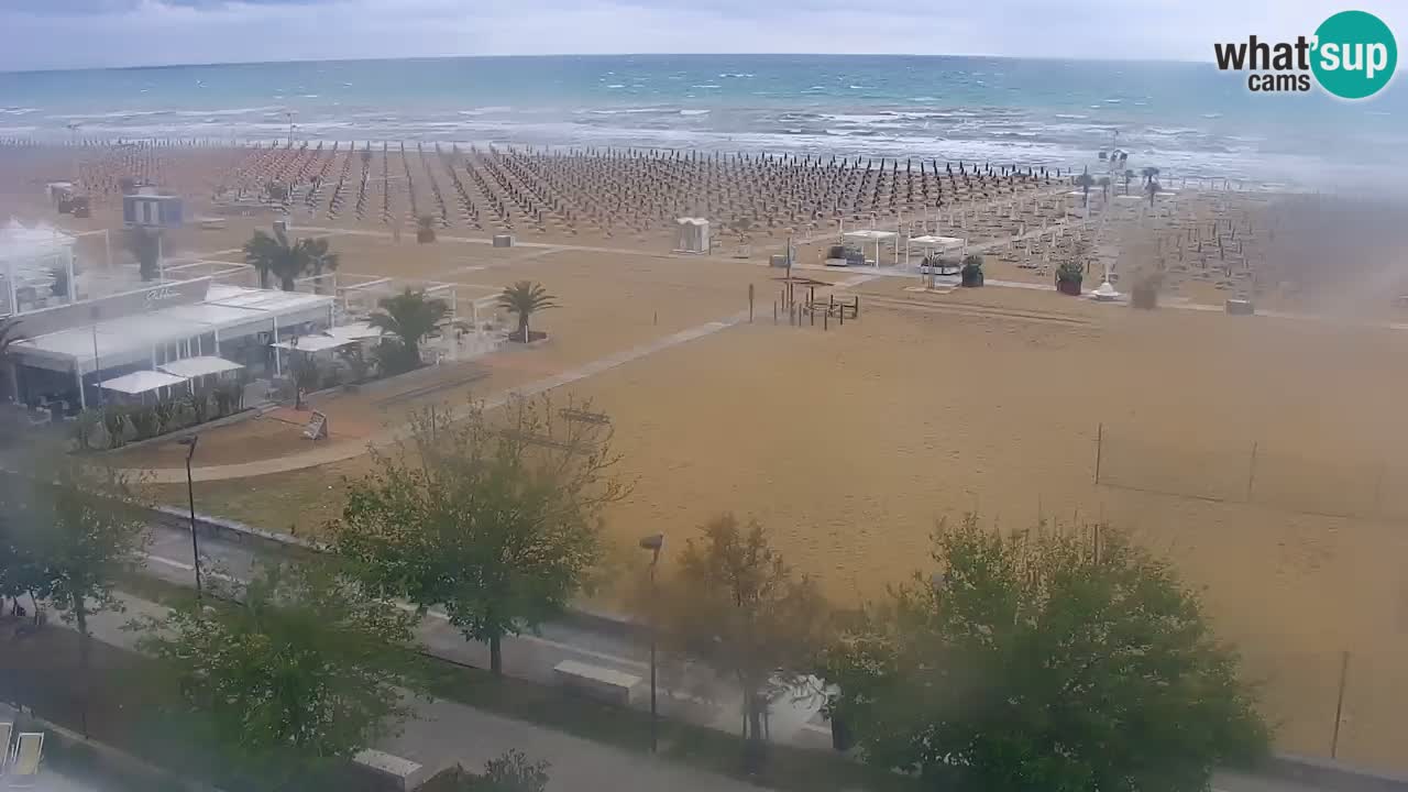 Spletna kamera Bibione plaža – pogled iz Ashanti ApartHotela