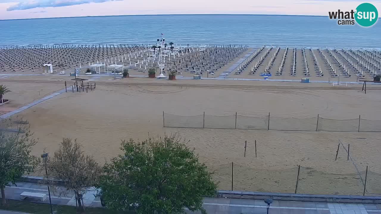 Spletna kamera Bibione plaža – pogled iz Ashanti ApartHotela
