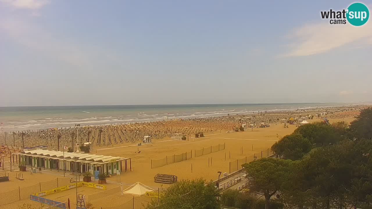 Spletna kamera Bibione plaža – pogled iz Ashanti ApartHotela