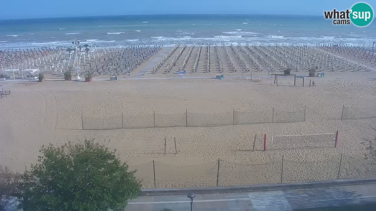 Spletna kamera Bibione plaža – pogled iz Ashanti ApartHotela