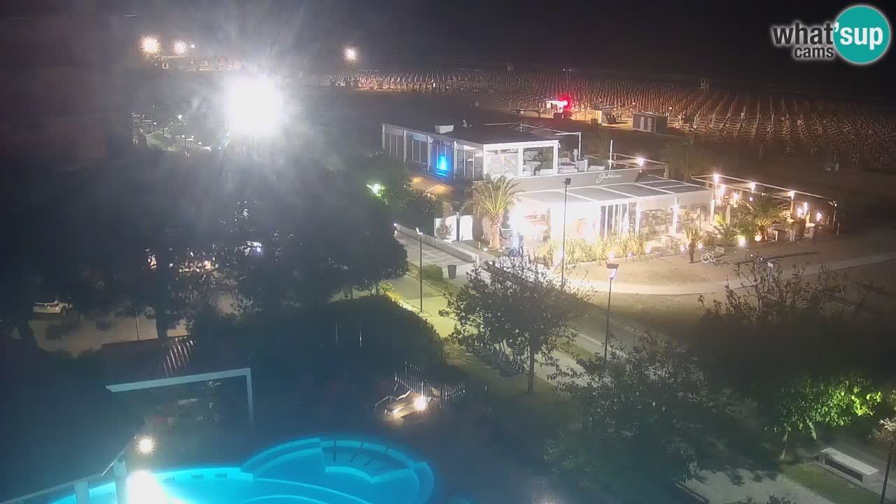 Spletna kamera Bibione plaža – pogled iz Ashanti ApartHotela