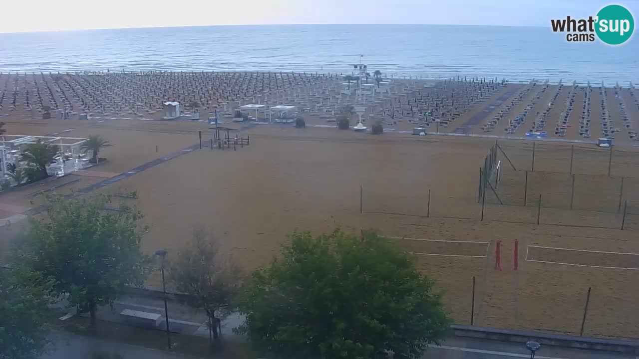 Spletna kamera Bibione plaža – pogled iz Ashanti ApartHotela