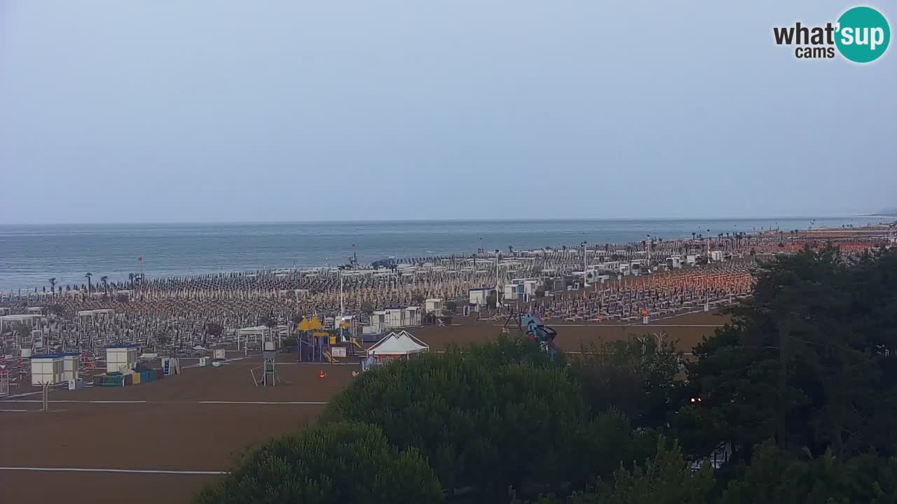 Spletna kamera Bibione plaža – pogled iz Ashanti ApartHotela