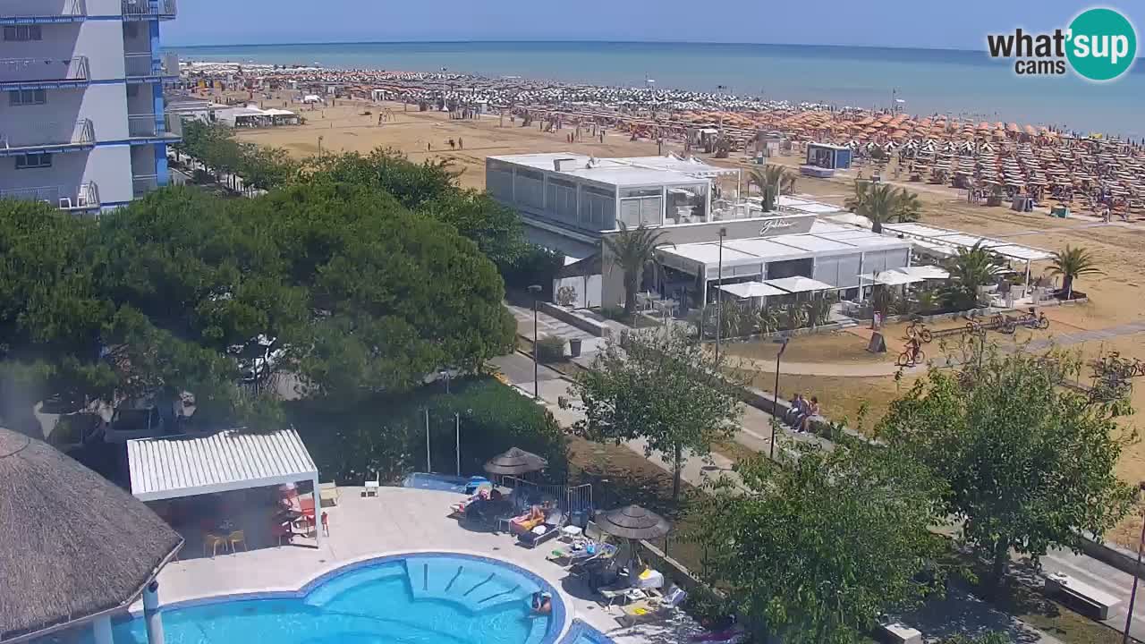 Web kamera Bibione plaža – pogled sa Ashanti ApartHotela
