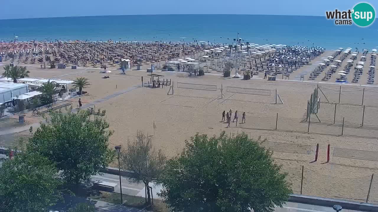 Spletna kamera Bibione plaža – pogled iz Ashanti ApartHotela