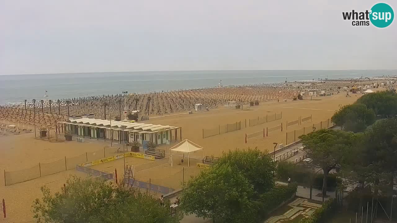 Spletna kamera Bibione plaža – pogled iz Ashanti ApartHotela