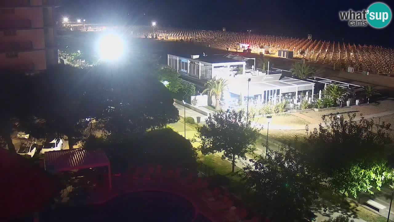 Spletna kamera Bibione plaža – pogled iz Ashanti ApartHotela