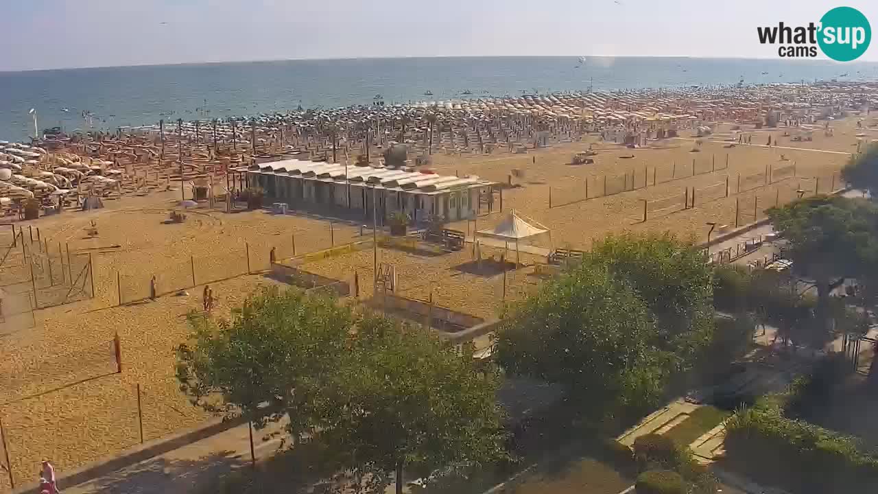 Spletna kamera Bibione plaža – pogled iz Ashanti ApartHotela