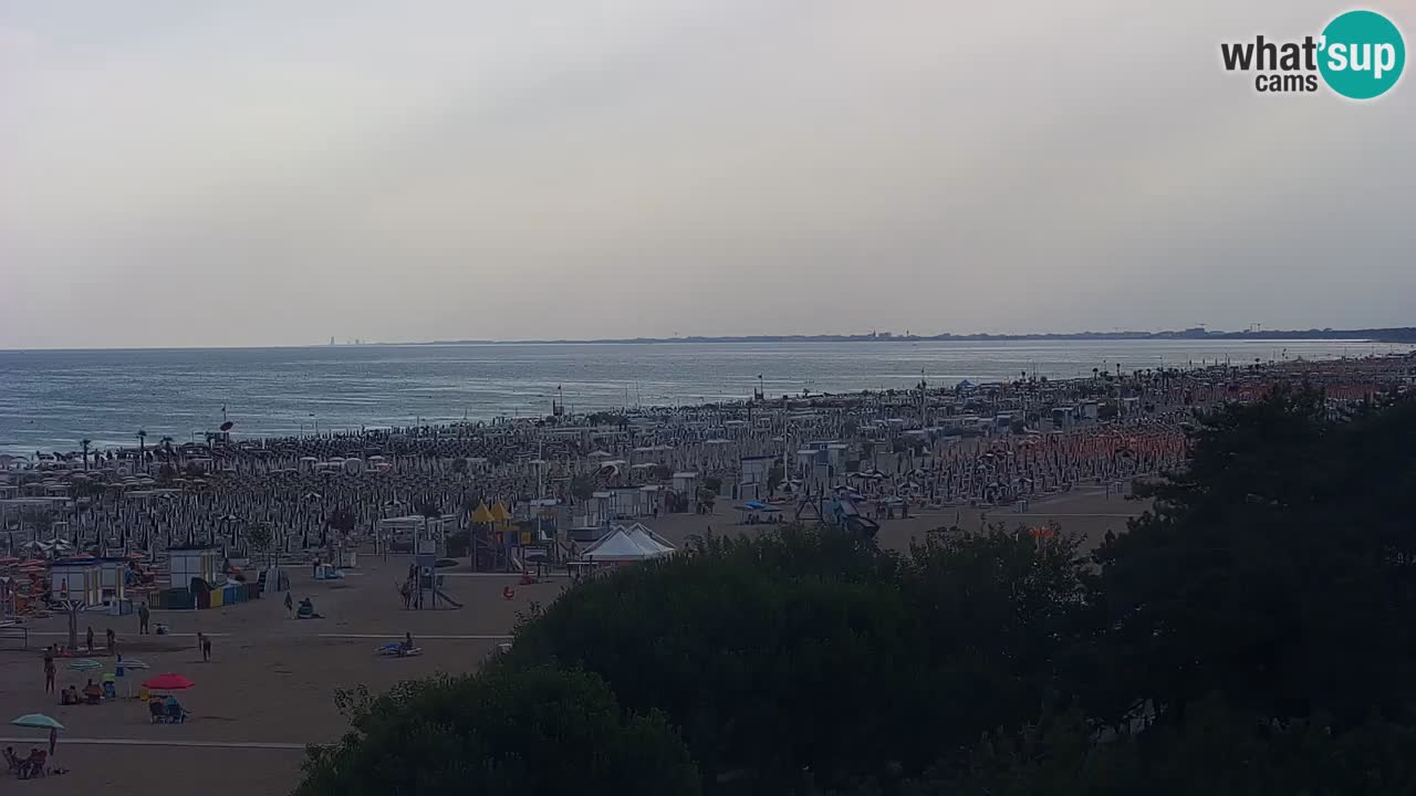 Web kamera Bibione plaža – pogled sa Ashanti ApartHotela