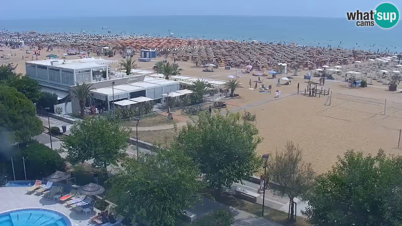Spletna kamera Bibione plaža – pogled iz Ashanti ApartHotela