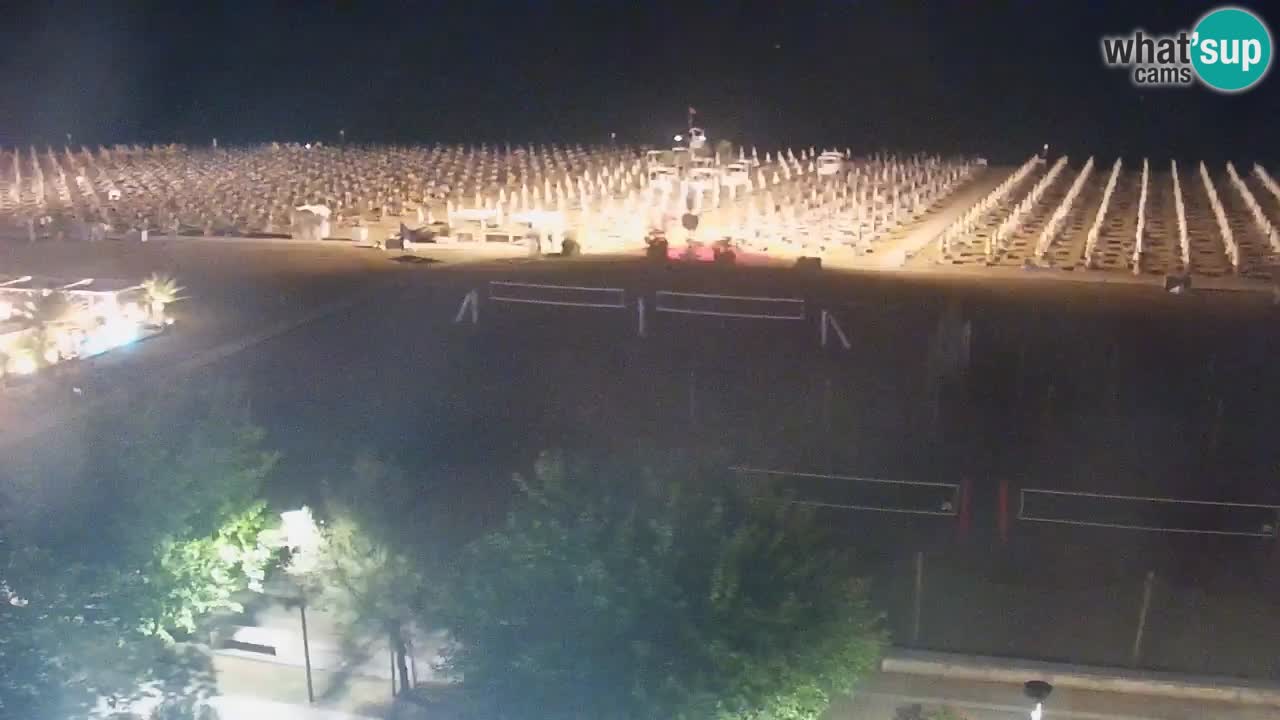 Spletna kamera Bibione plaža – pogled iz Ashanti ApartHotela