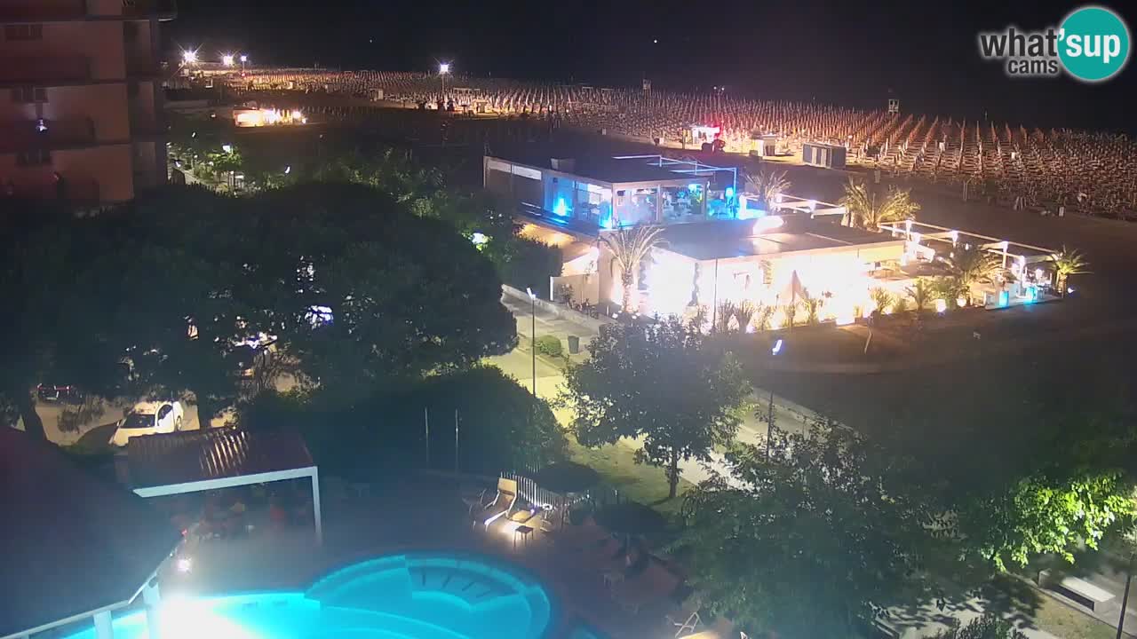 Spletna kamera Bibione plaža – pogled iz Ashanti ApartHotela