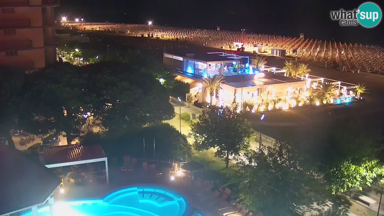 Spletna kamera Bibione plaža – pogled iz Ashanti ApartHotela
