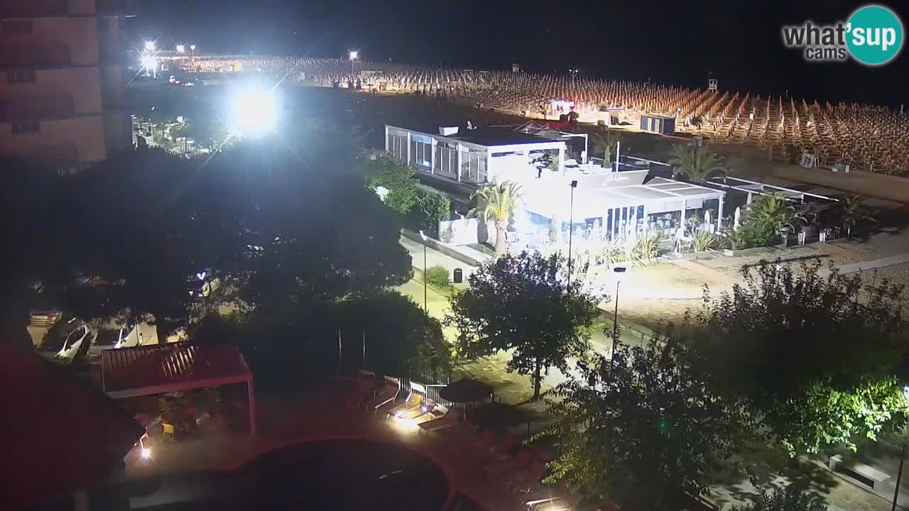 Spletna kamera Bibione plaža – pogled iz Ashanti ApartHotela