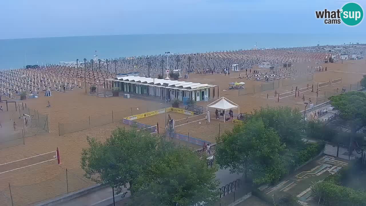 Spletna kamera Bibione plaža – pogled iz Ashanti ApartHotela