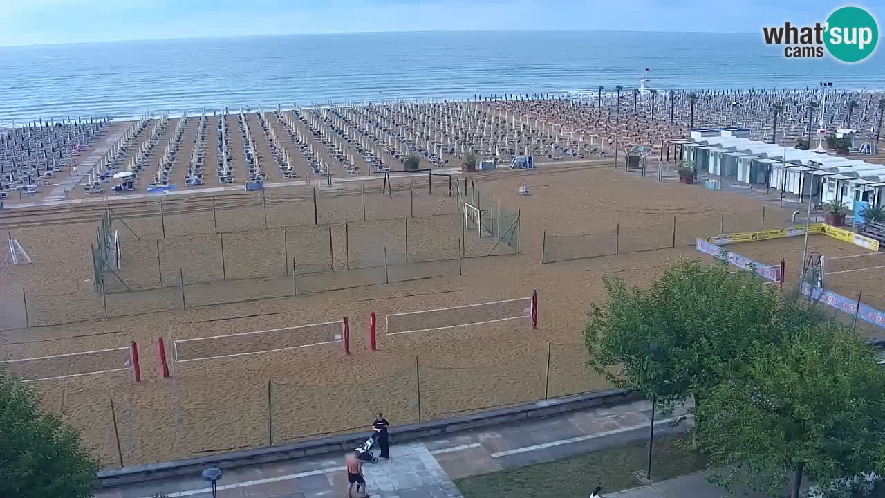 Spletna kamera Bibione plaža – pogled iz Ashanti ApartHotela