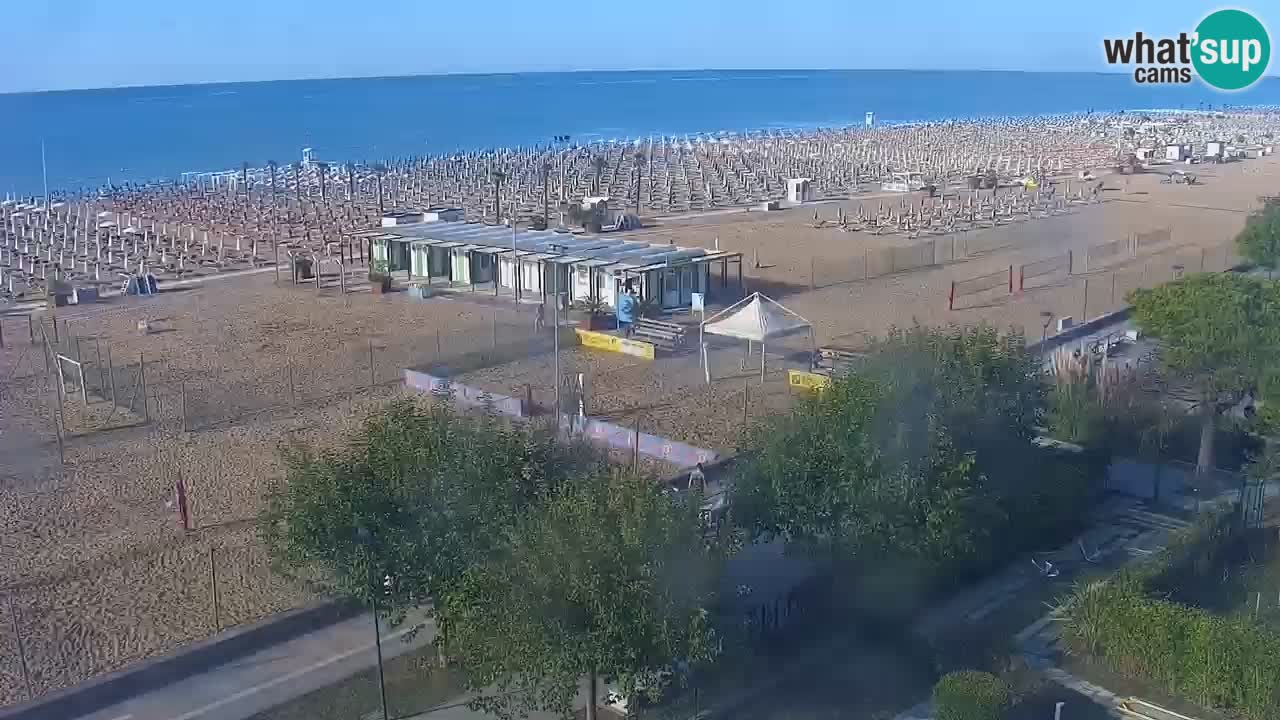 Spletna kamera Bibione plaža – pogled iz Ashanti ApartHotela