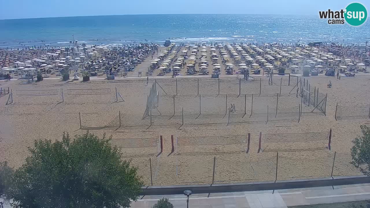 Spletna kamera Bibione plaža – pogled iz Ashanti ApartHotela
