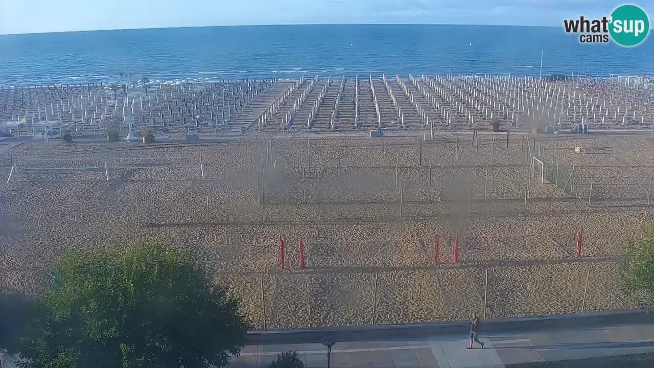 Spletna kamera Bibione plaža – pogled iz Ashanti ApartHotela