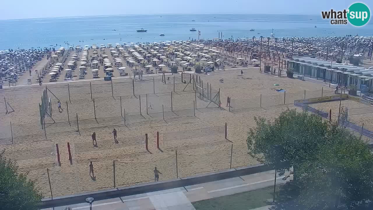 Spletna kamera Bibione plaža – pogled iz Ashanti ApartHotela