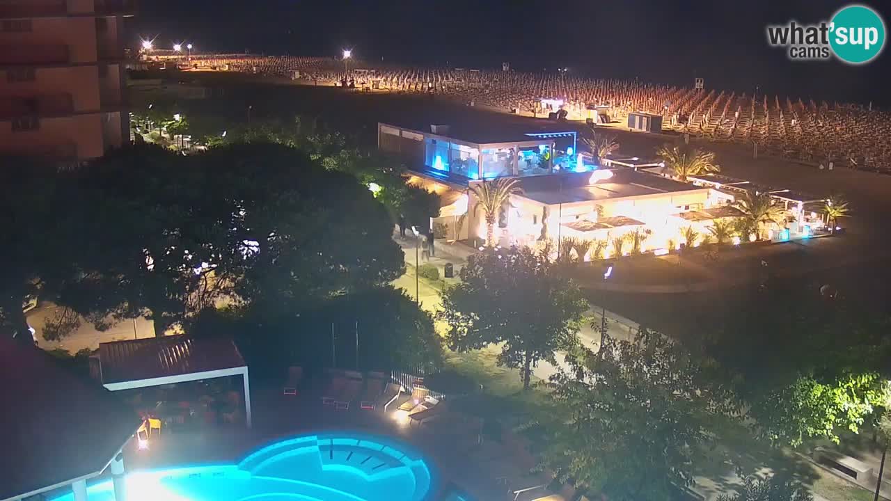 Spletna kamera Bibione plaža – pogled iz Ashanti ApartHotela