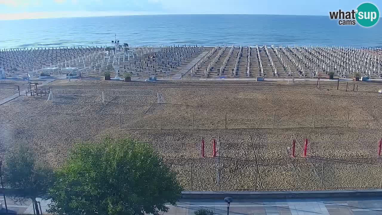 Spletna kamera Bibione plaža – pogled iz Ashanti ApartHotela