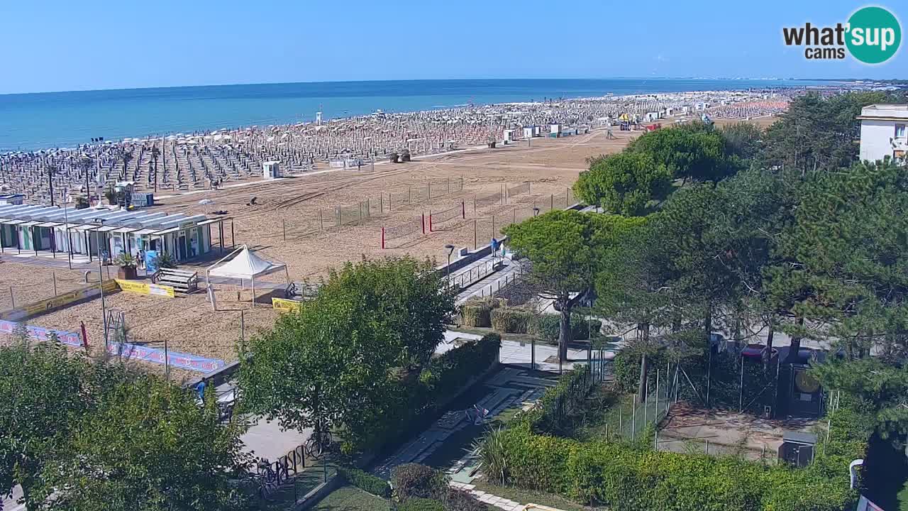 Spletna kamera Bibione plaža – pogled iz Ashanti ApartHotela