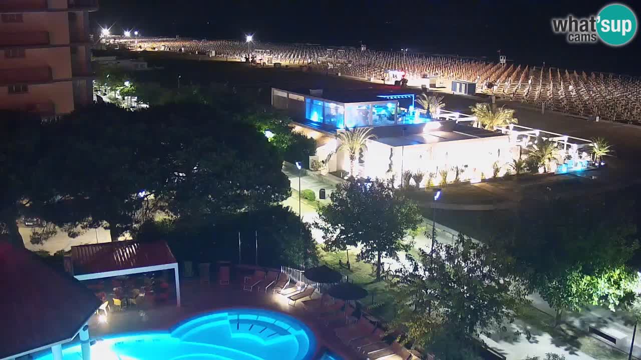 Spletna kamera Bibione plaža – pogled iz Ashanti ApartHotela