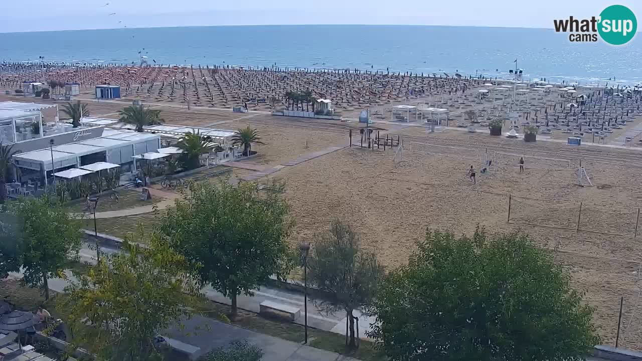 Spletna kamera Bibione plaža – pogled iz Ashanti ApartHotela