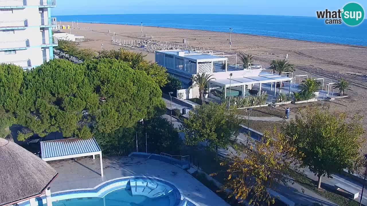 Spletna kamera Bibione plaža – pogled iz Ashanti ApartHotela