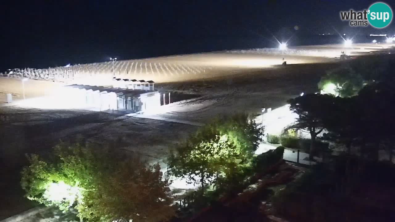 Spletna kamera Bibione plaža – pogled iz Ashanti ApartHotela