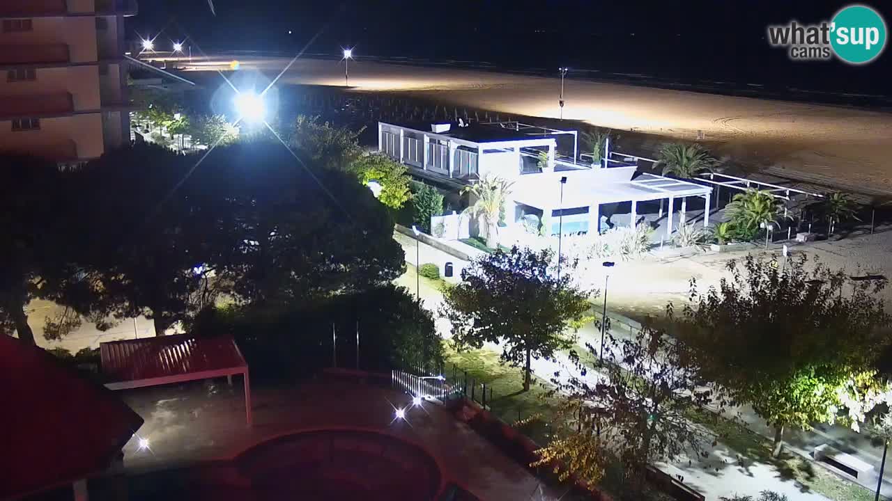 Spletna kamera Bibione plaža – pogled iz Ashanti ApartHotela