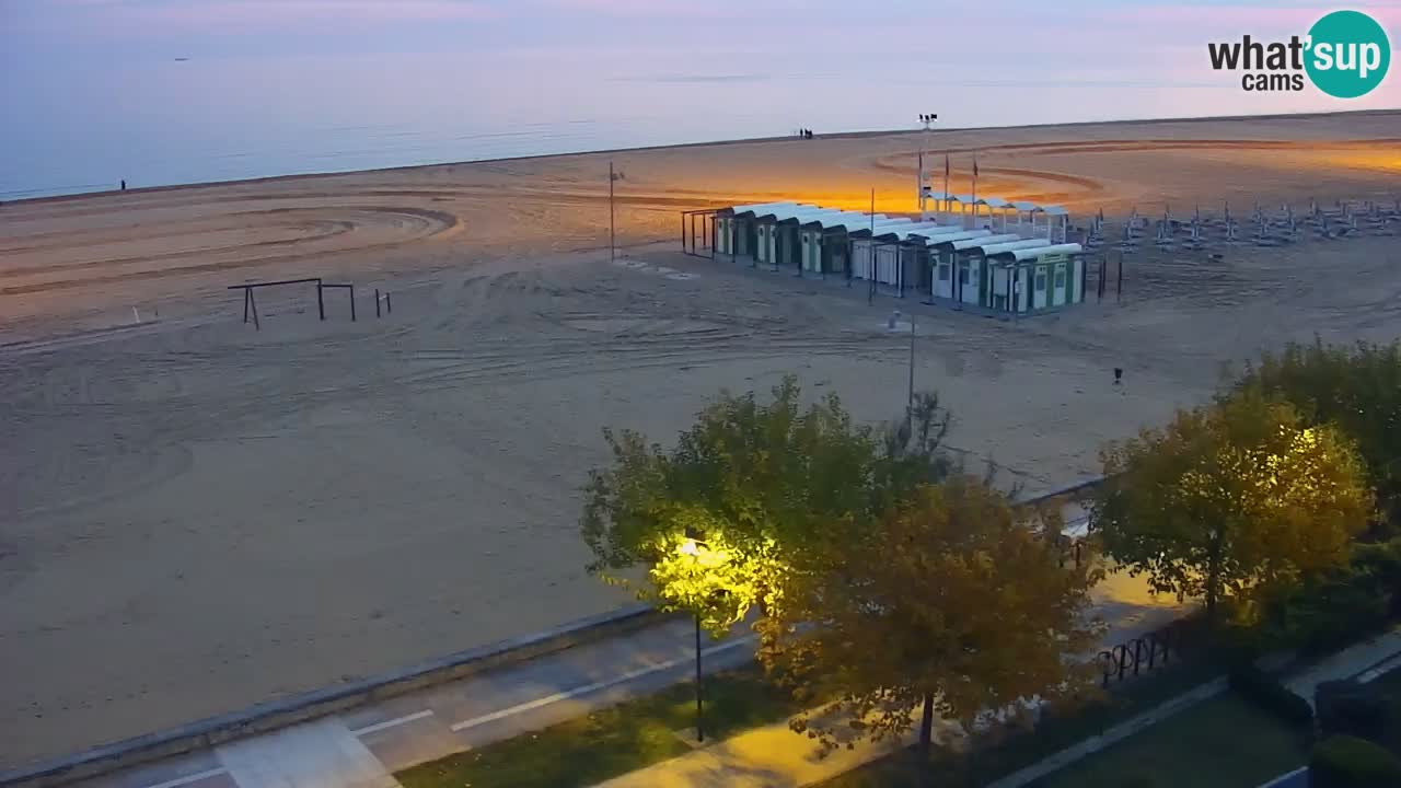 Spletna kamera Bibione plaža – pogled iz Ashanti ApartHotela