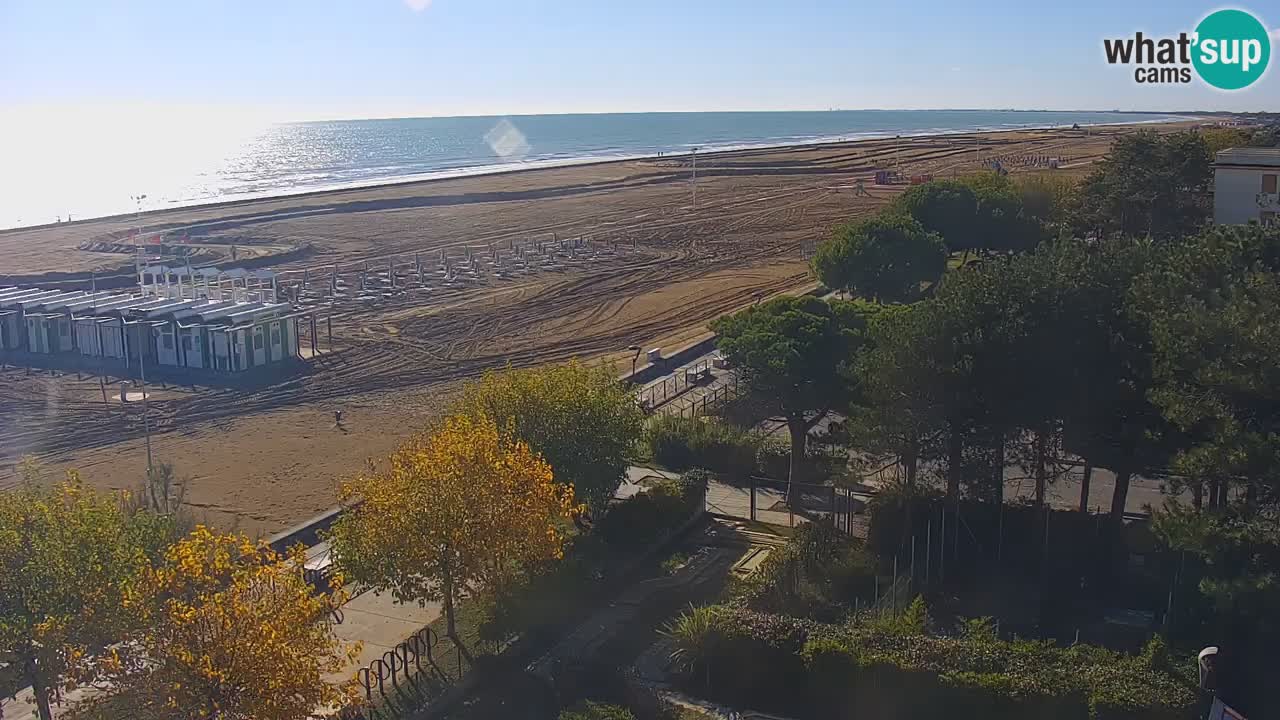 Spletna kamera Bibione plaža – pogled iz Ashanti ApartHotela