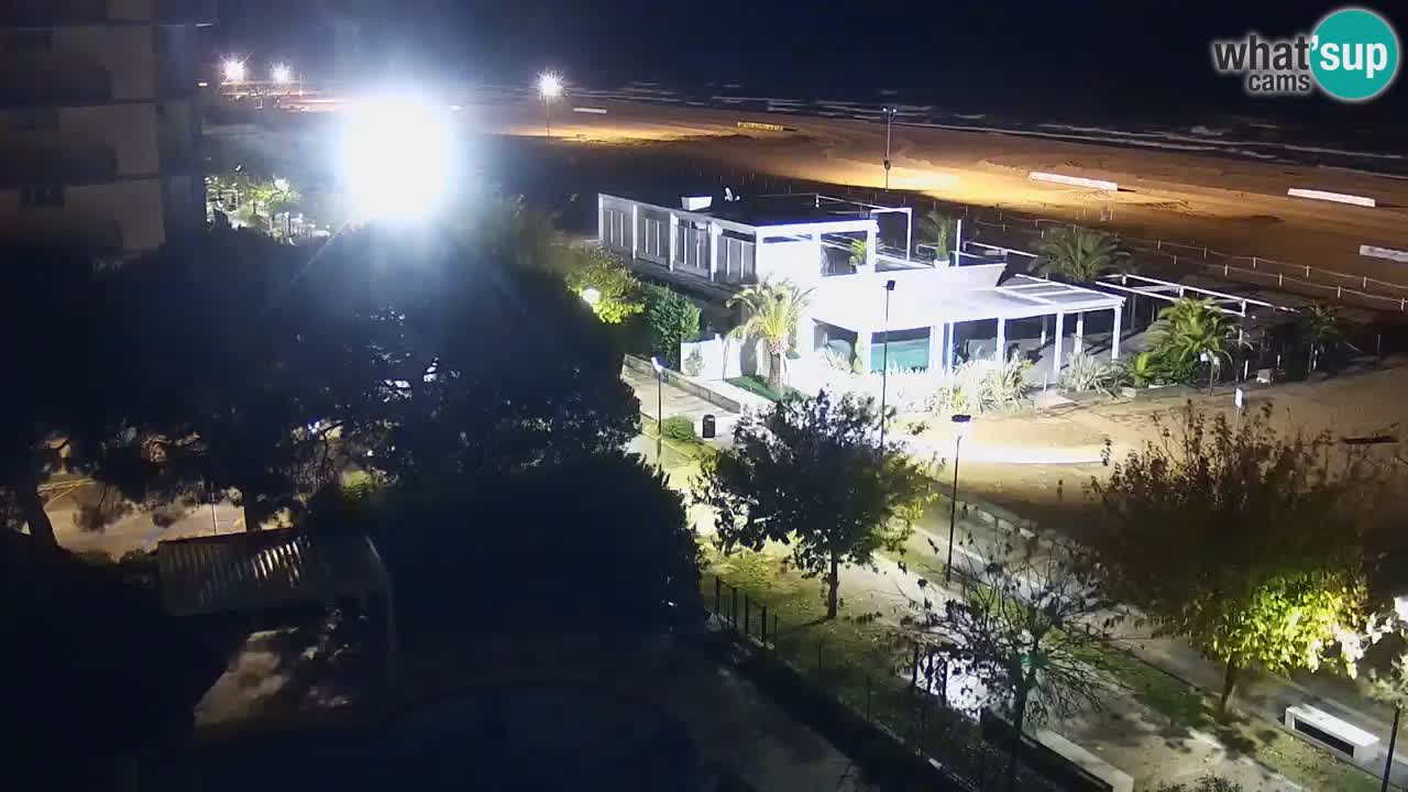 Spletna kamera Bibione plaža – pogled iz Ashanti ApartHotela