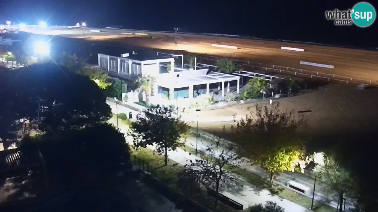Spletna kamera Bibione plaža – pogled iz Ashanti ApartHotela