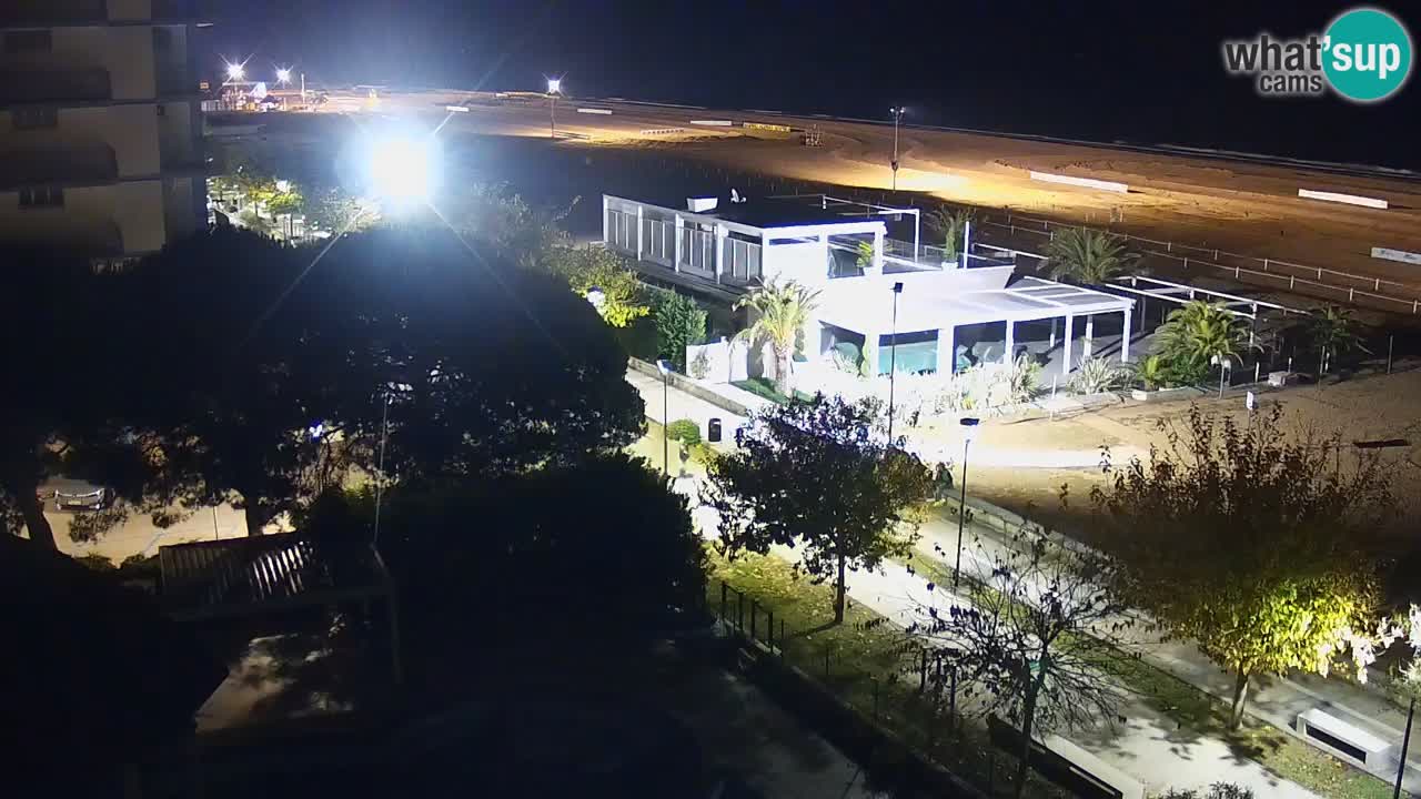 Spletna kamera Bibione plaža – pogled iz Ashanti ApartHotela