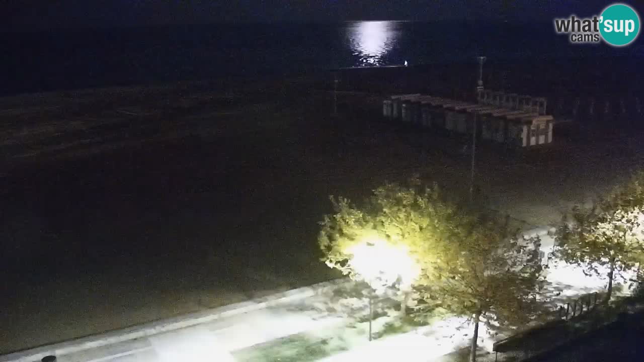 Spletna kamera Bibione plaža – pogled iz Ashanti ApartHotela
