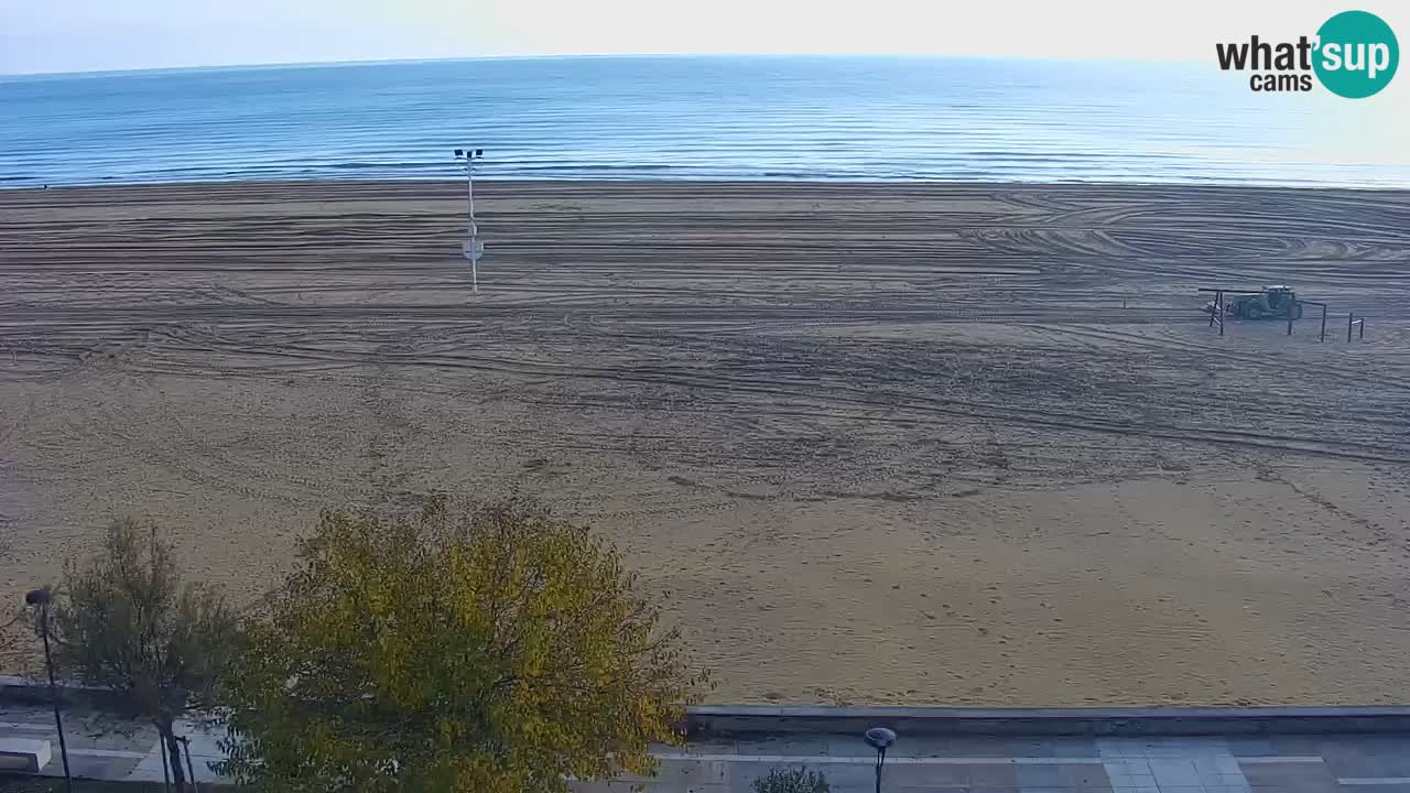 Spletna kamera Bibione plaža – pogled iz Ashanti ApartHotela