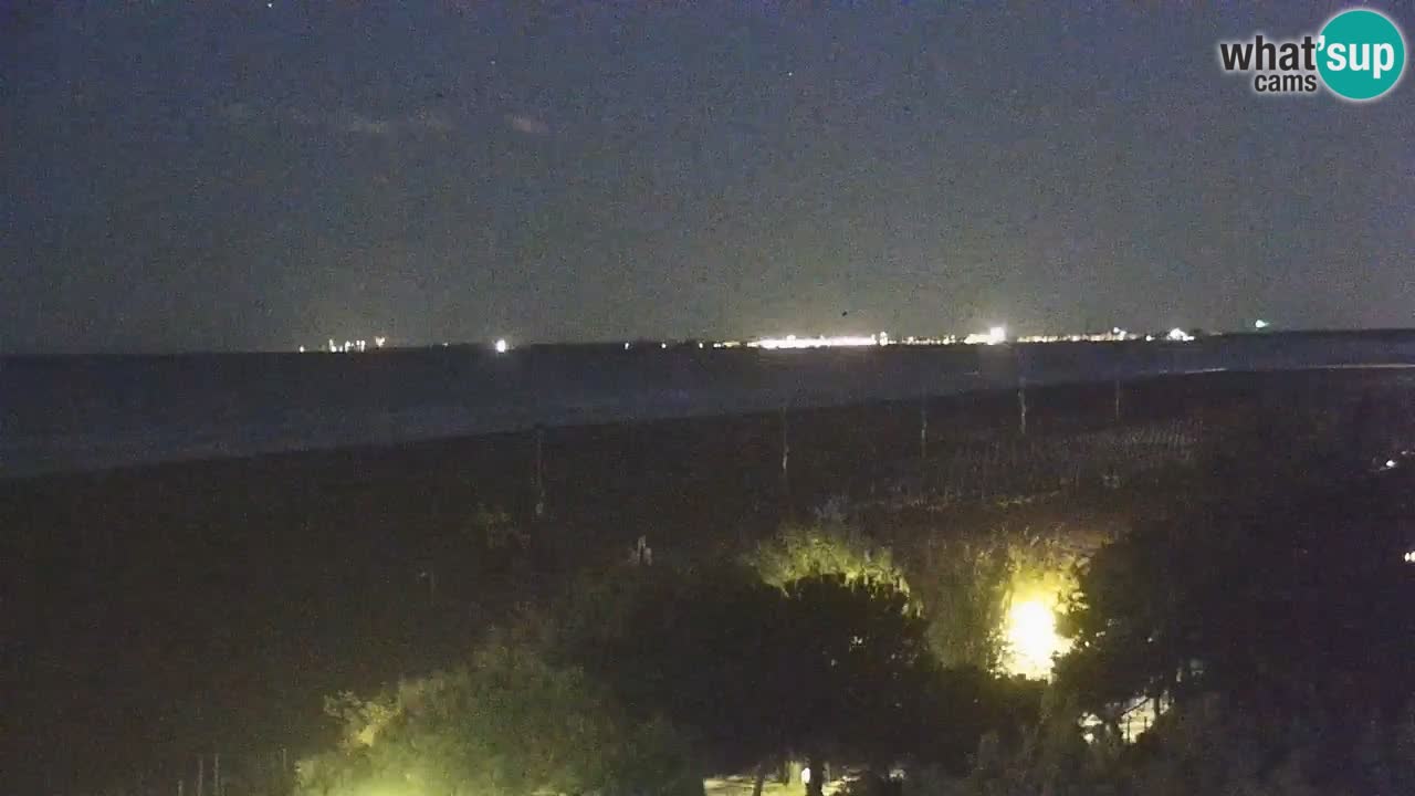 Spletna kamera Bibione plaža – pogled iz Ashanti ApartHotela