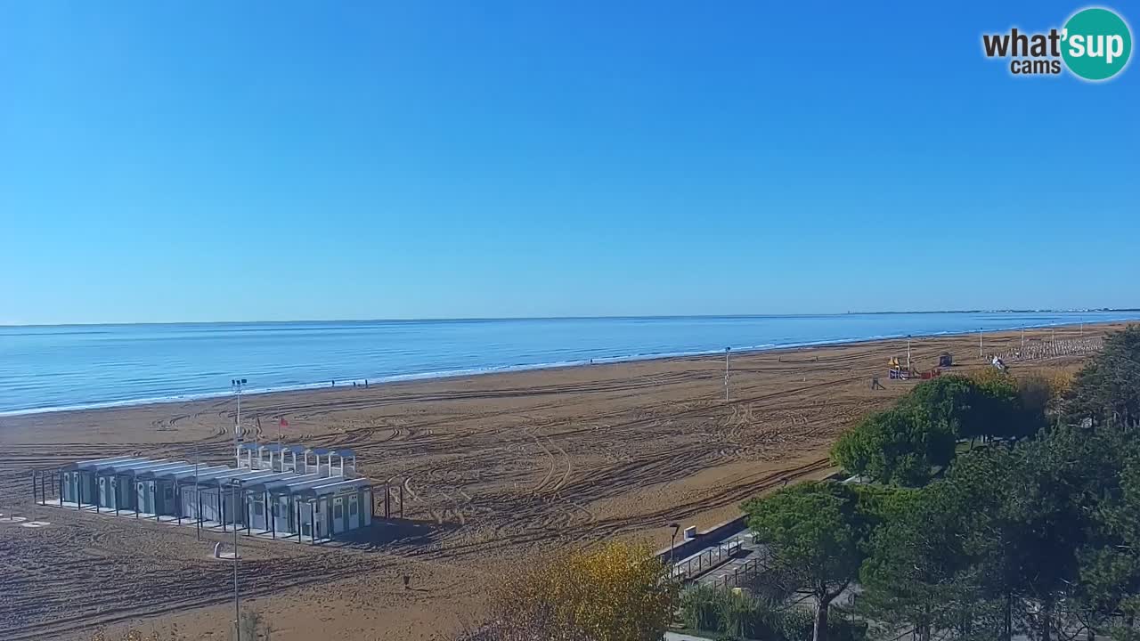 Spletna kamera Bibione plaža – pogled iz Ashanti ApartHotela