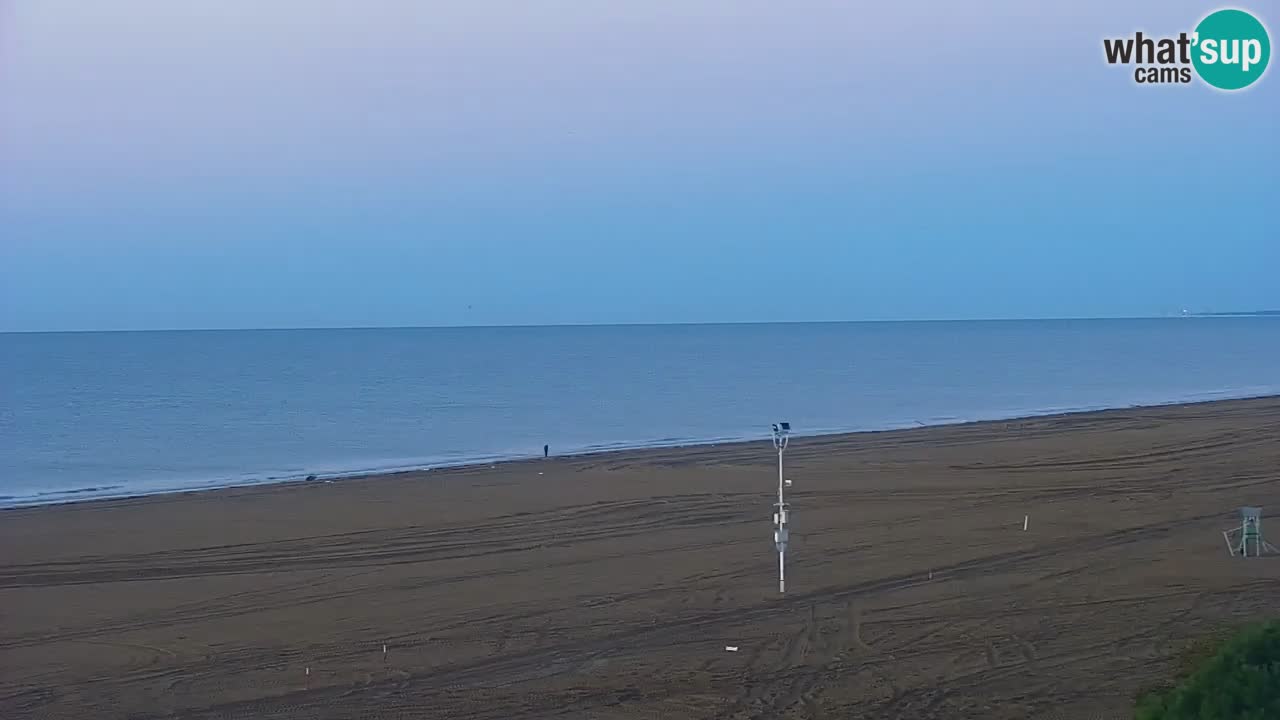Spletna kamera Bibione plaža – pogled iz Ashanti ApartHotela