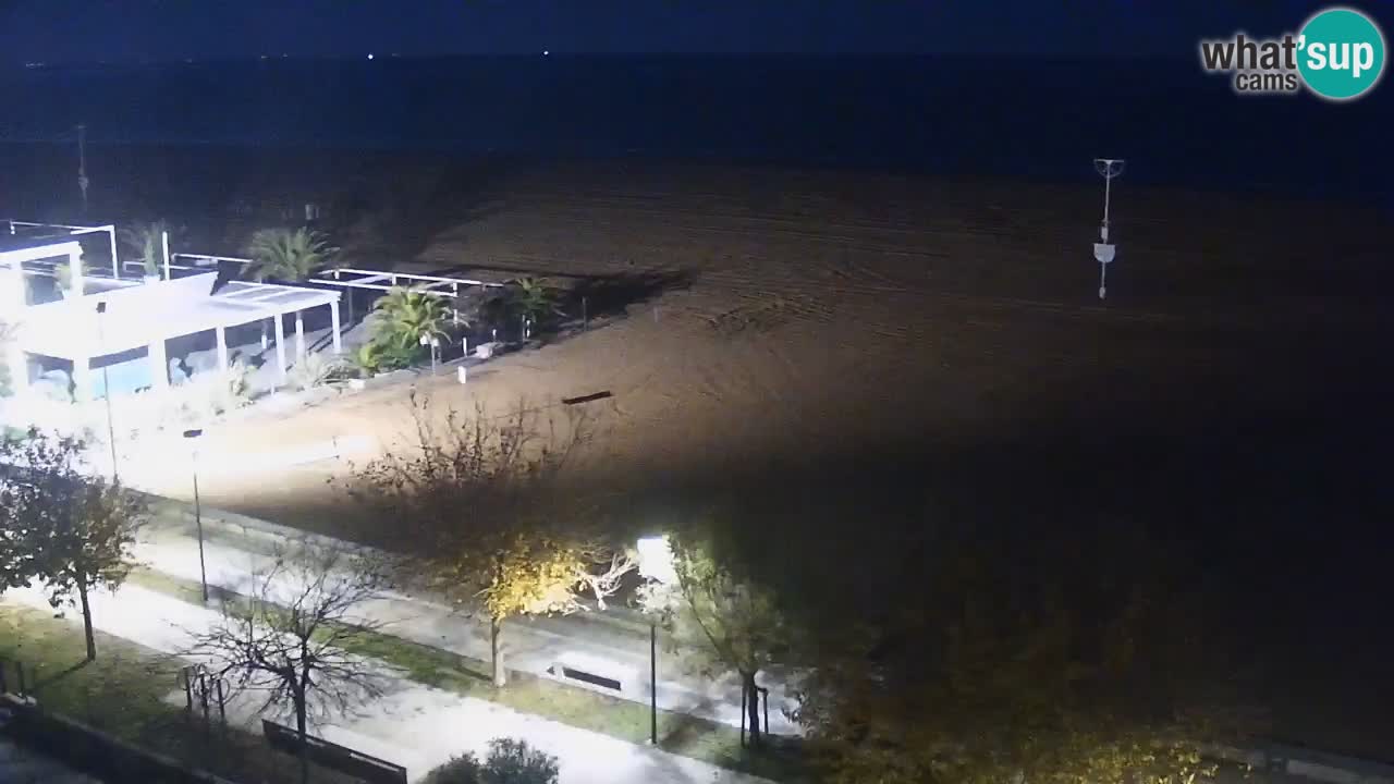 Spletna kamera Bibione plaža – pogled iz Ashanti ApartHotela