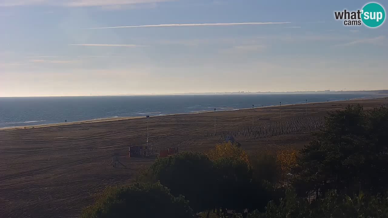 Spletna kamera Bibione plaža – pogled iz Ashanti ApartHotela