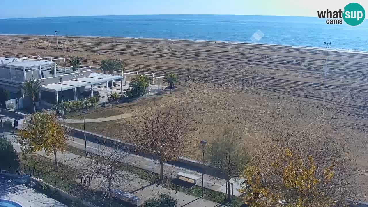 Spletna kamera Bibione plaža – pogled iz Ashanti ApartHotela