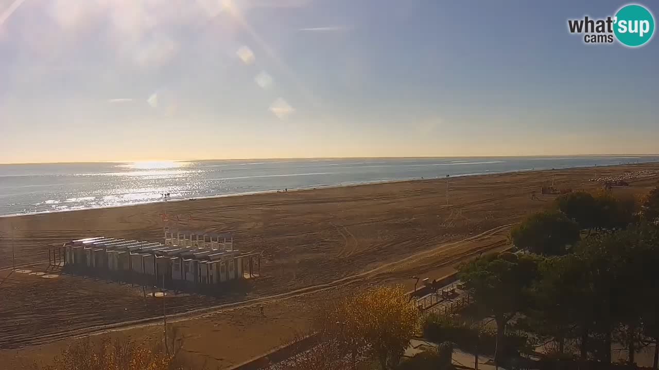 Spletna kamera Bibione plaža – pogled iz Ashanti ApartHotela