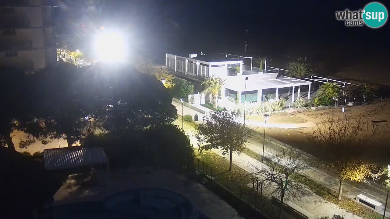 Web kamera Bibione plaža – pogled sa Ashanti ApartHotela